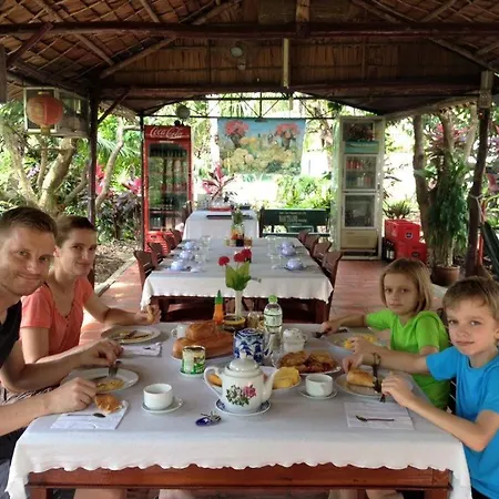Nam Thanh Homestay Vĩnh Long Exterior photo
